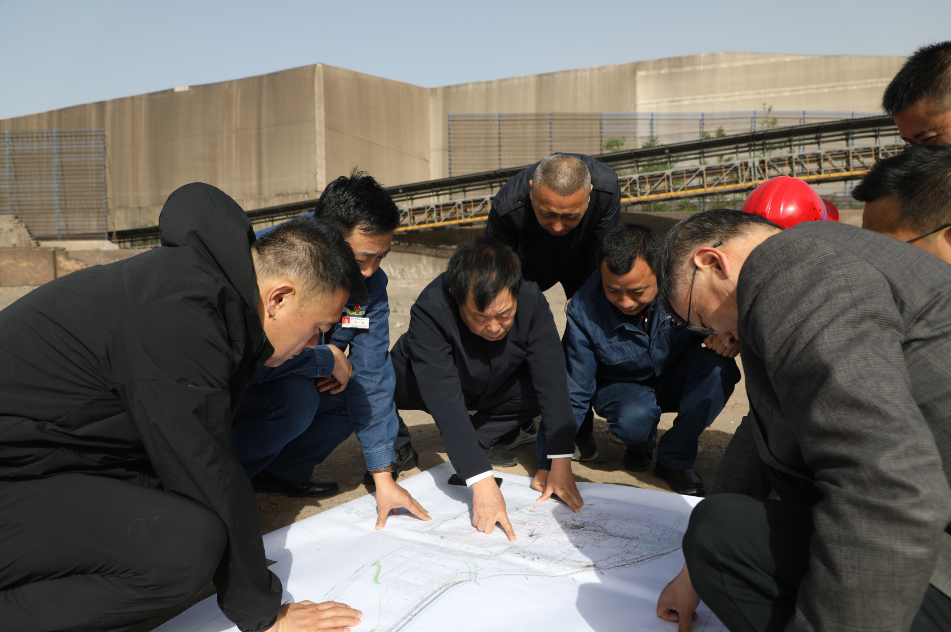 郗九生一行到龍鋼公司調研項目建設工作 郗九生一行到龍鋼公司調研項目建設工作