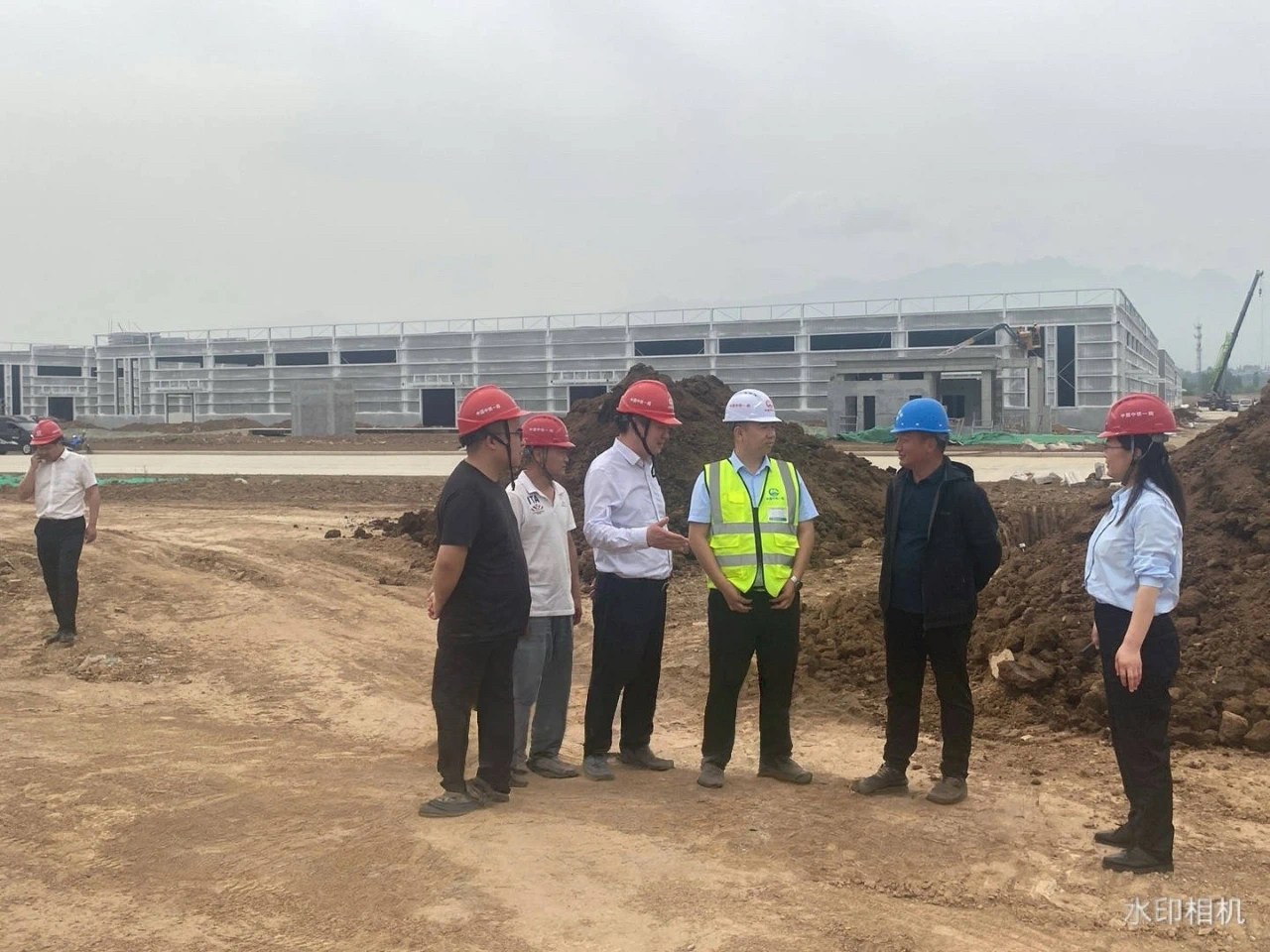 西安分公司開展“質量服務進工地”專項活動 西安分公司開展“質量服務進工地”專項活動