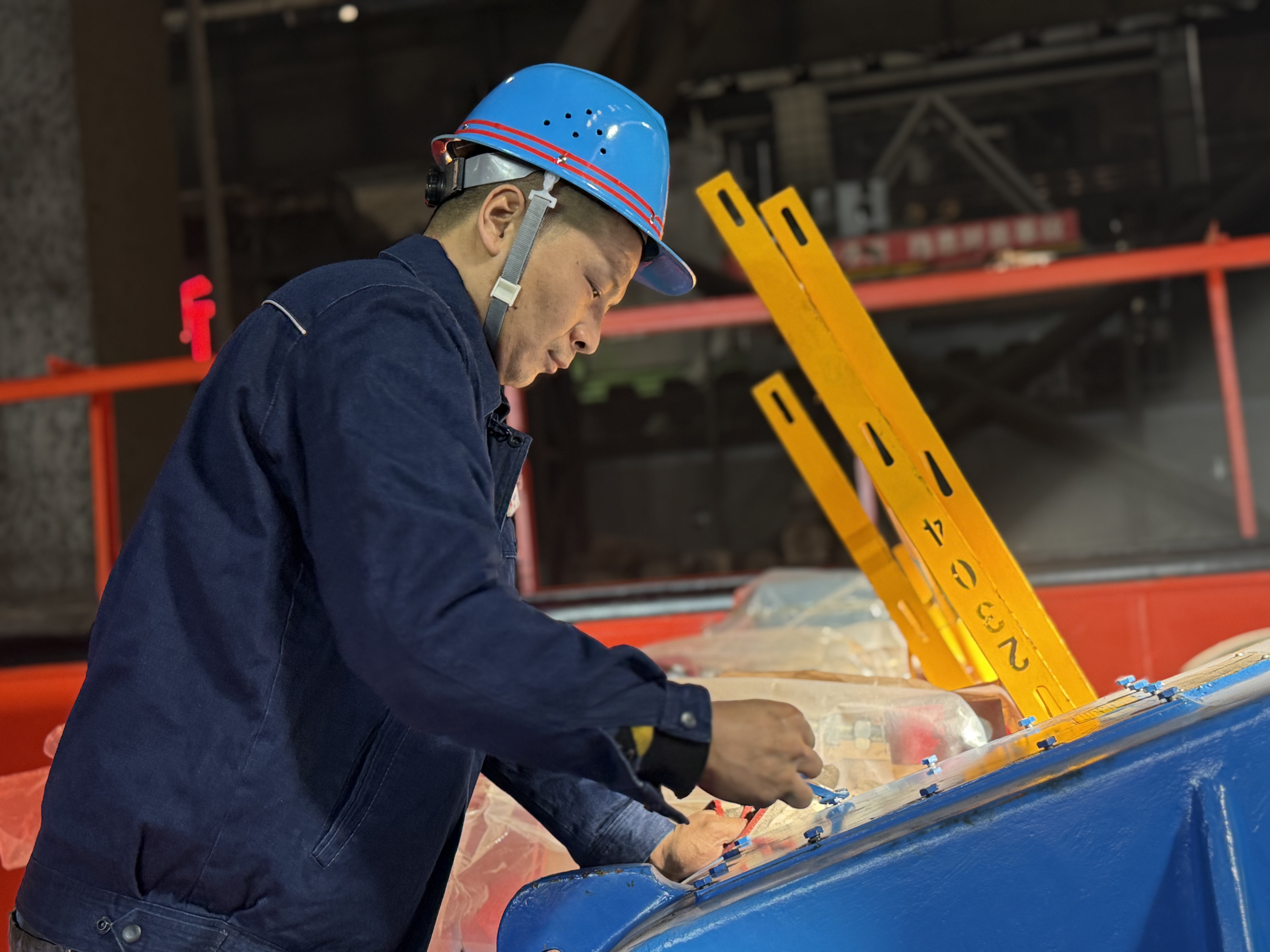 揭秘!原來鋼鐵人的五一是這個五“一” 揭秘!原來鋼鐵人的五一是這個五“一”