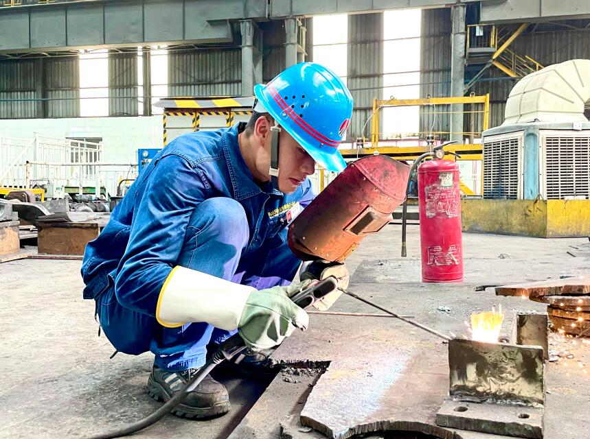 創新賦能 三大技改成果點亮效益新賽道 創新賦能 三大技改成果點亮效益新賽道