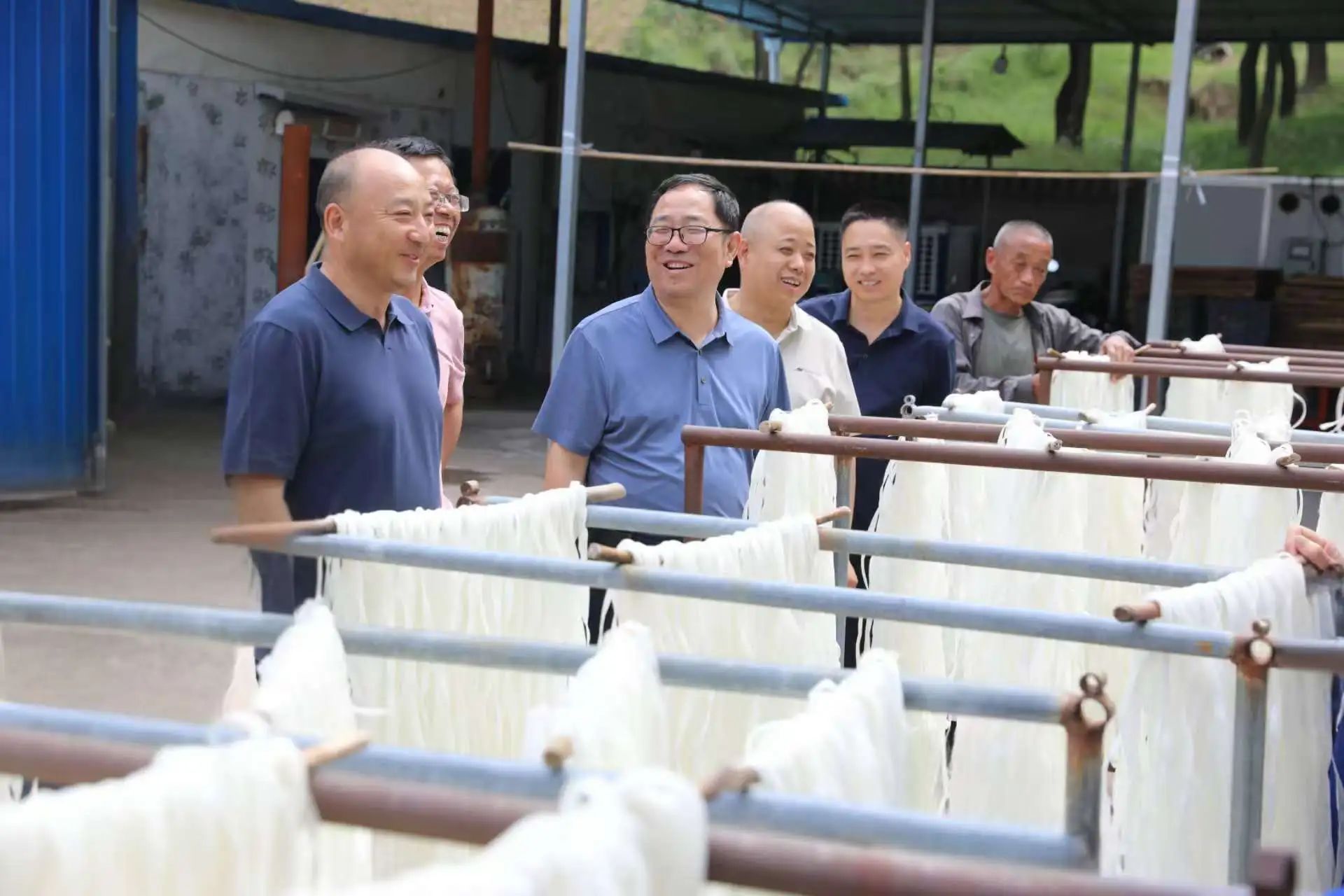 武軍強到西直溝村開展助力鄉村振興工作調研 武軍強到西直溝村開展助力鄉村振興工作調研