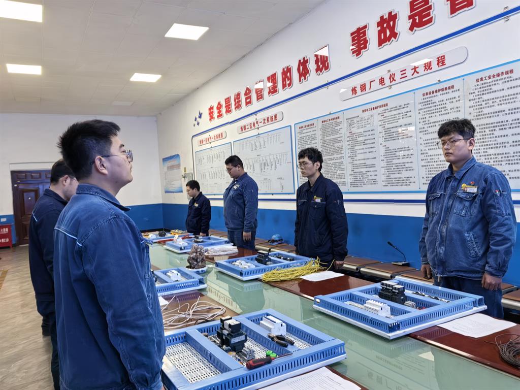 踏浪遠(yuǎn)行 文化爐火熔鑄發(fā)展新篇章 踏浪遠(yuǎn)行 文化爐火熔鑄發(fā)展新篇章