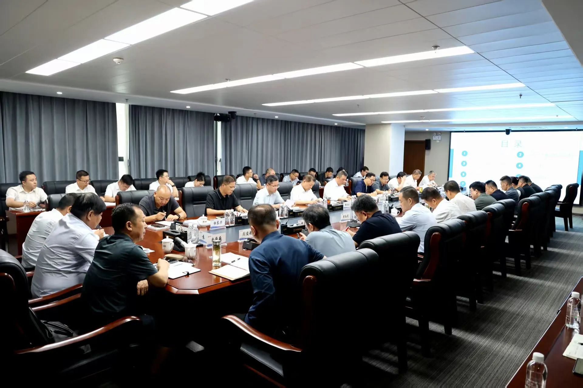 陜鋼集團召開班子建設現場推進會暨6月份及上半年經濟運行分析會 陜鋼集團召開班子建設現場推進會暨6月份及上半年經濟運行分析會