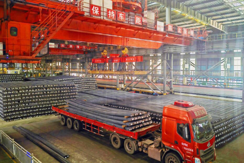 戰(zhàn)高溫 創(chuàng)佳績(jī) 鋼城生產(chǎn)“別樣紅” 戰(zhàn)高溫 創(chuàng)佳績(jī) 鋼城生產(chǎn)“別樣紅”