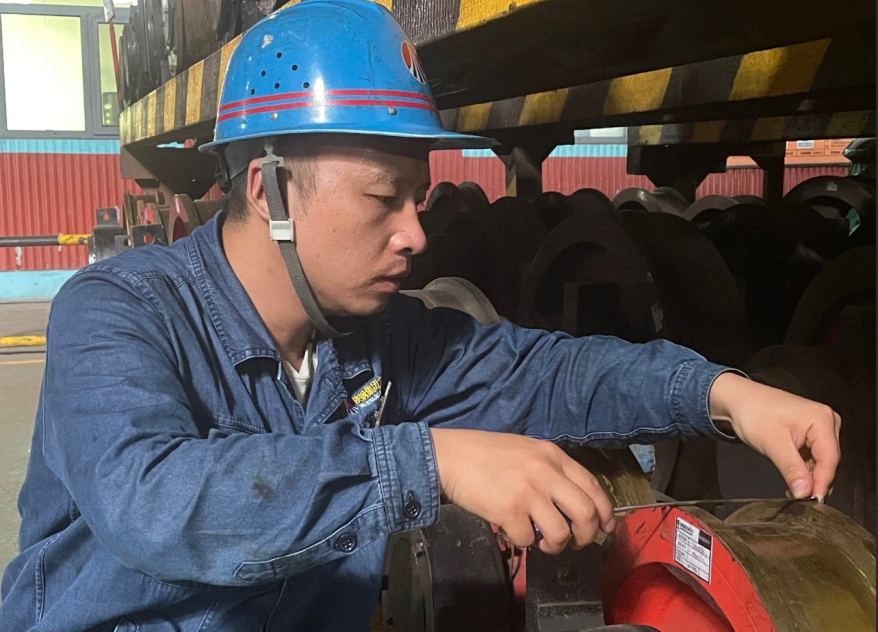 云端提效!跑出煉鋼“加速度” 云端提效!跑出煉鋼“加速度”