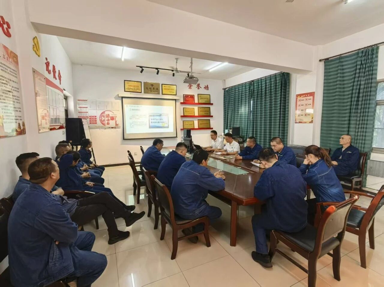 匠心鑄品質,質量強企譜新篇 匠心鑄品質,質量強企譜新篇