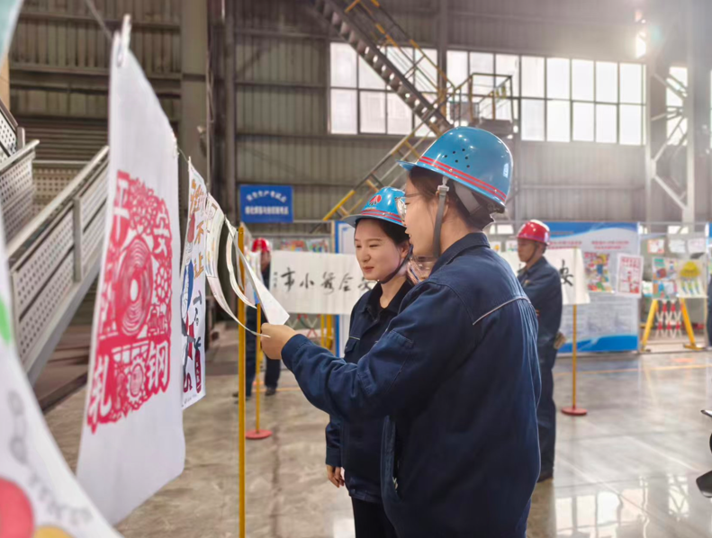 巾幗聚力綻芳華 服務發(fā)展顯擔當 巾幗聚力綻芳華 服務發(fā)展顯擔當