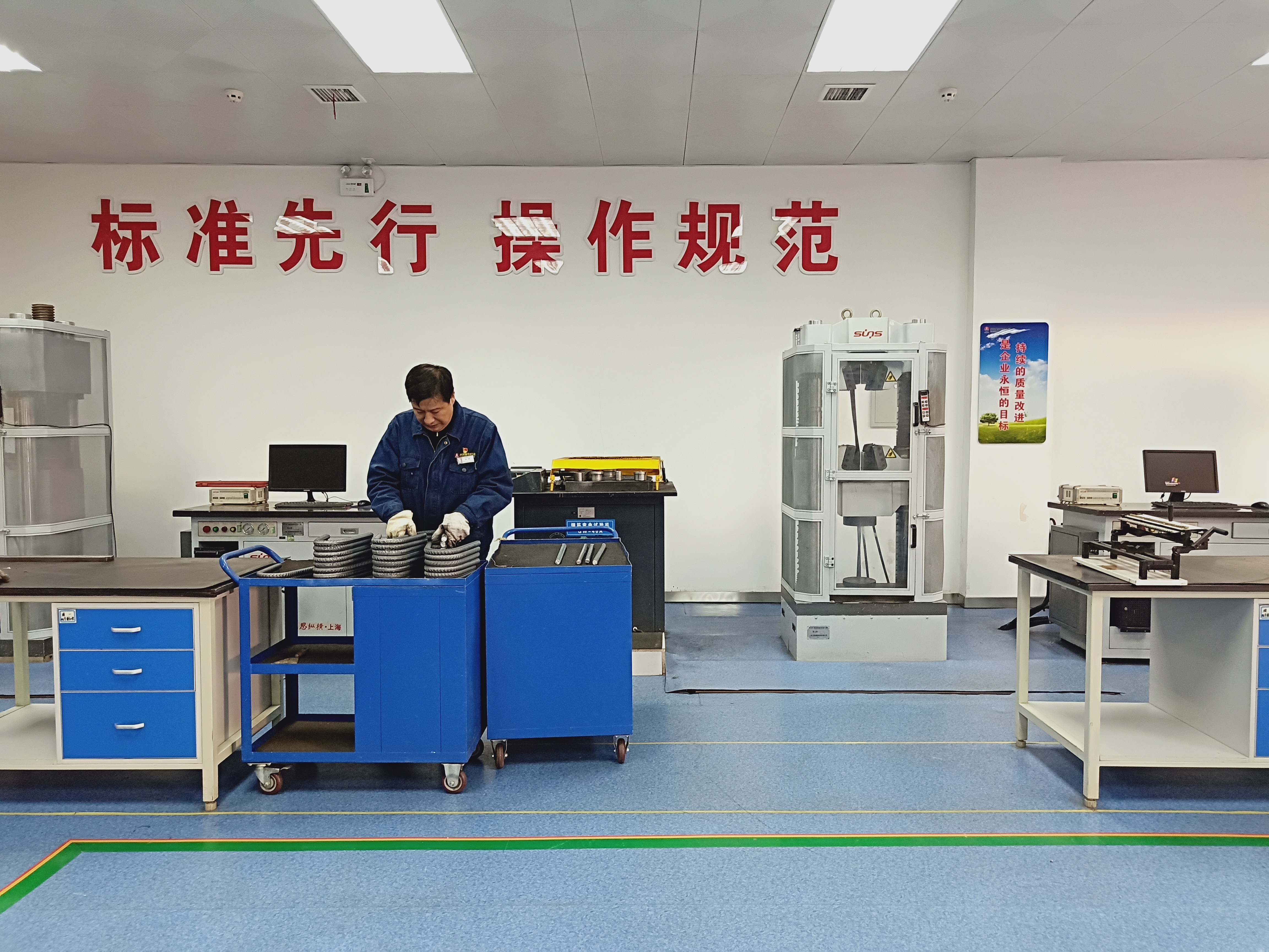 建廠60周年 他們這樣“表白” 建廠60周年 他們這樣“表白”