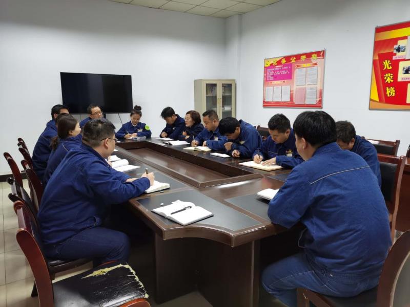 龍鋼公司高質(zhì)量開展青年人才培養(yǎng)工作 龍鋼公司高質(zhì)量開展青年人才培養(yǎng)工作