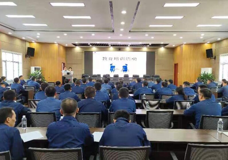 深化教育培訓工作 助推人才梯隊建設 深化教育培訓工作 助推人才梯隊建設