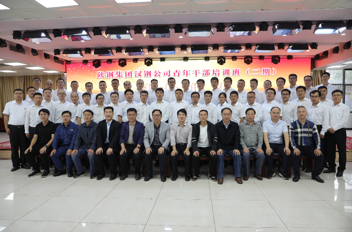 大力推進(jìn)“五支人才隊(duì)伍”建設(shè) 繪好人才強(qiáng)企“工筆畫” 大力推進(jìn)“五支人才隊(duì)伍”建設(shè) 繪好人才強(qiáng)企“工筆畫”